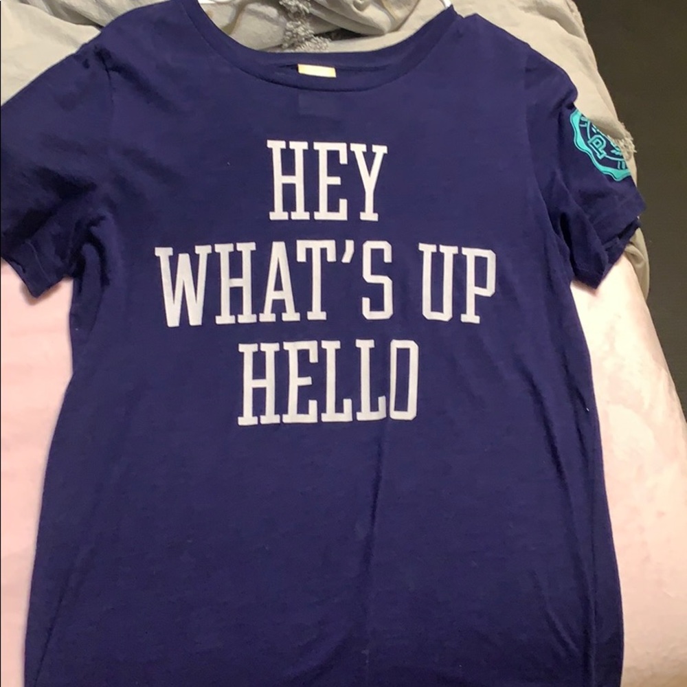 Victoria’s Secret PINK tee